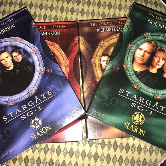 🌏STARGATE SG1 SEASONS 1-4🌏 - Picture 15 of 15